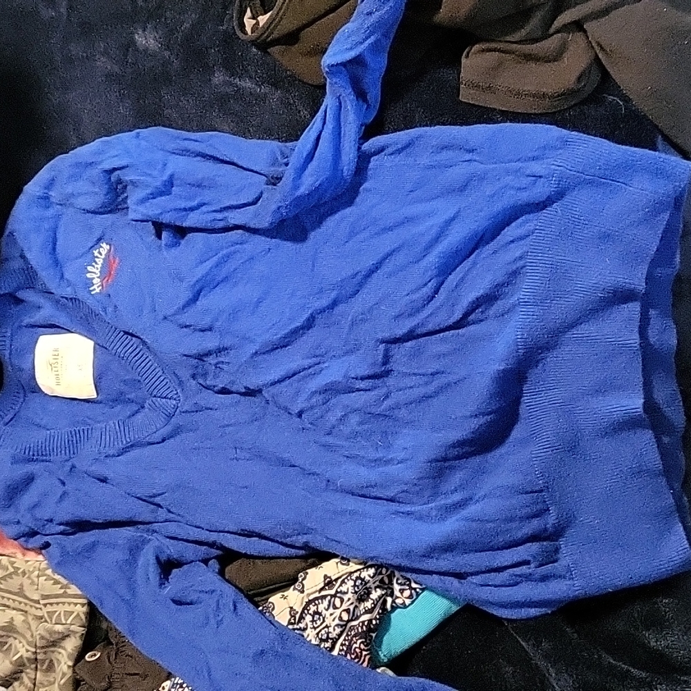 Sweatshirt